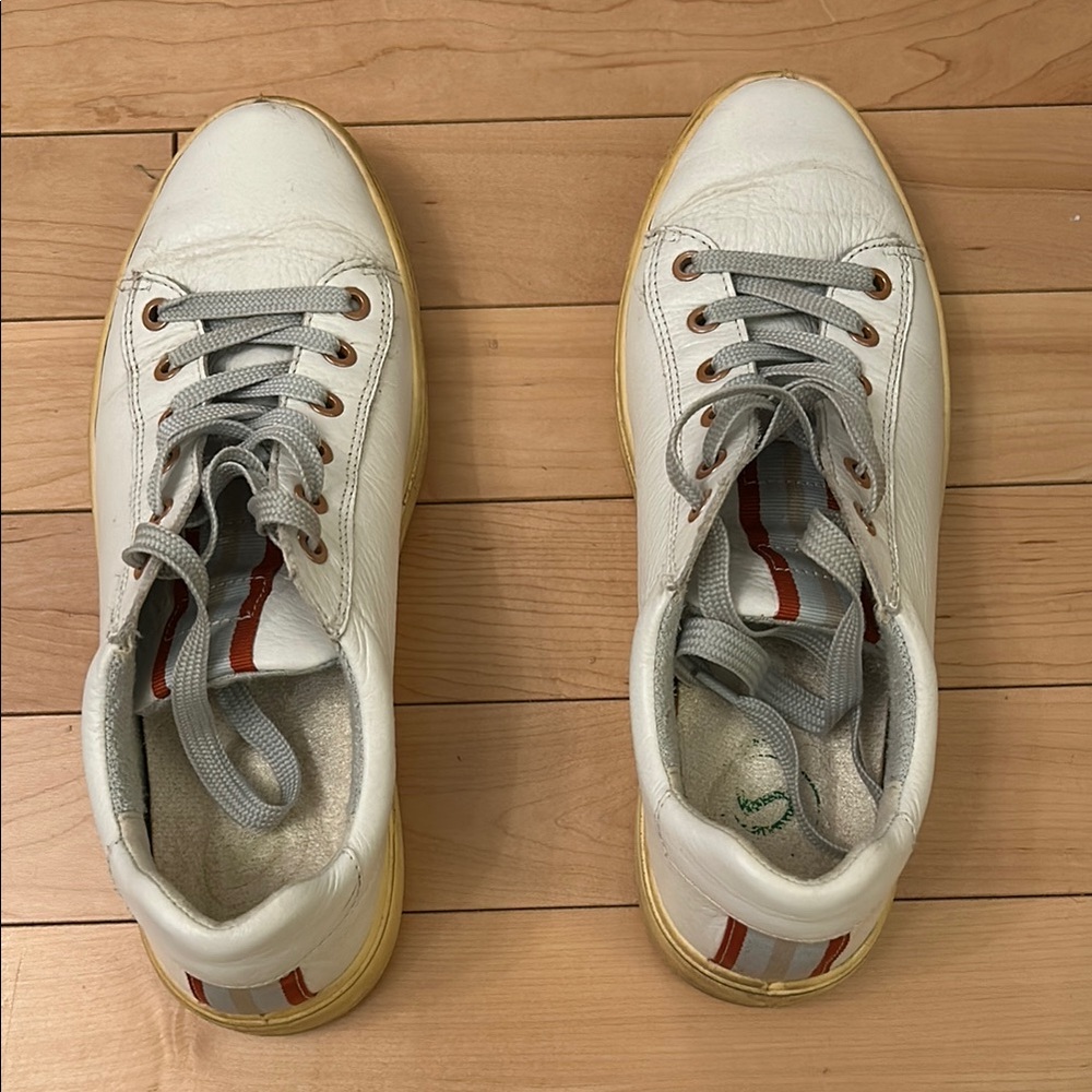 Stylish White Sneakers with Red Accents